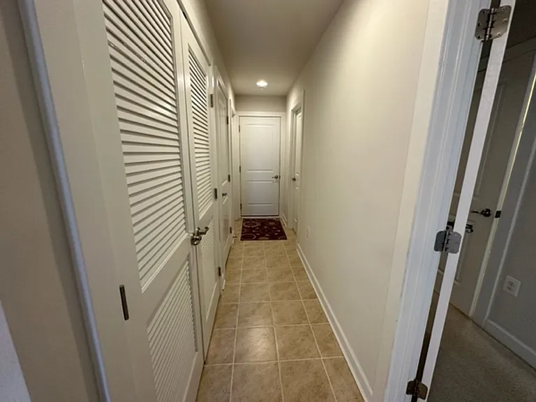 7313 Taylors Hill Ln — Photo 30