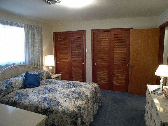 5th image of 601 Manson Ave