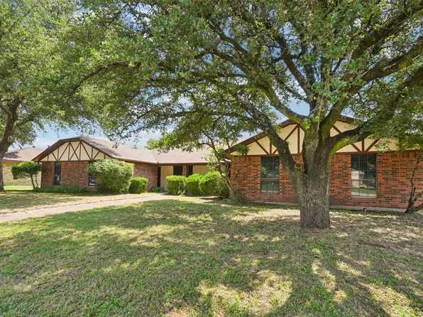 338 S Stewart Ave, Lancaster, TX 75146