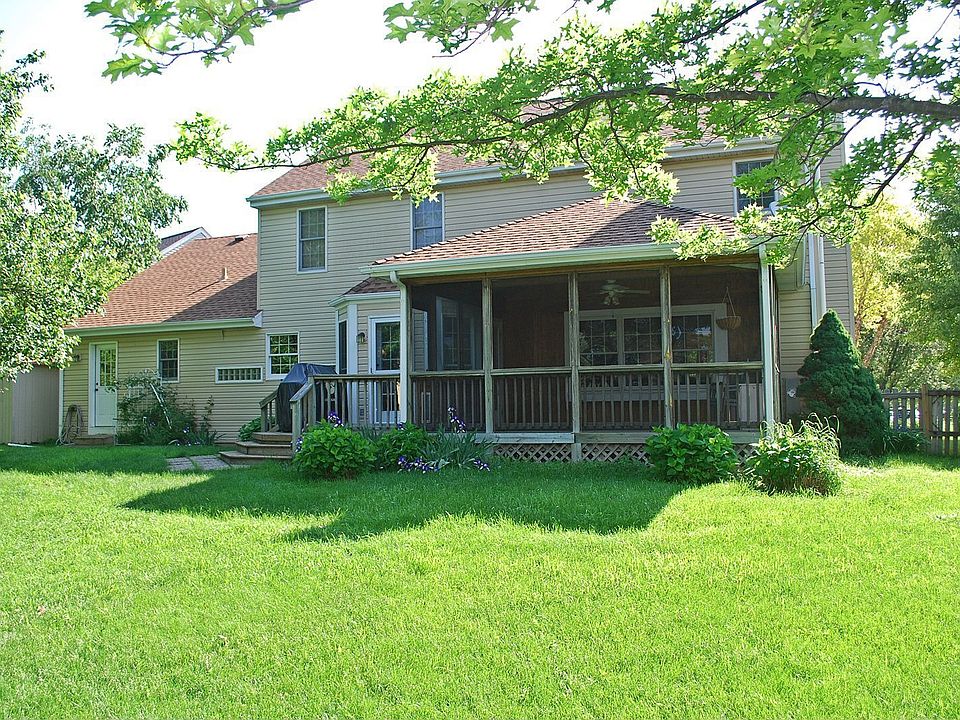 2nd image of 2170 Sheffield Ln