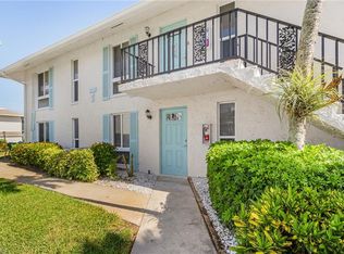237 Palm Dr APT 1, Naples, FL 34112