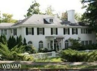 855 Vallamont Dr, Williamsport, PA 17701