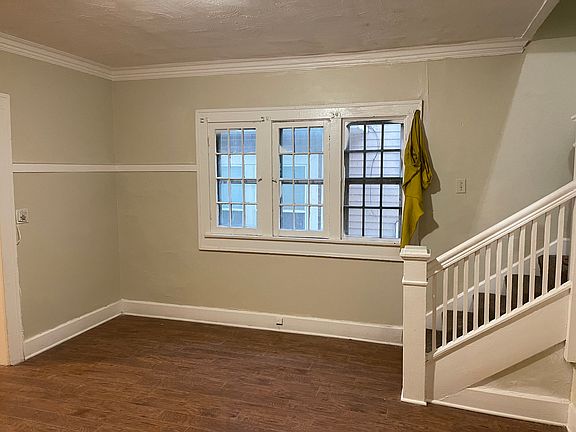4th image of 2940 N College Ave #2