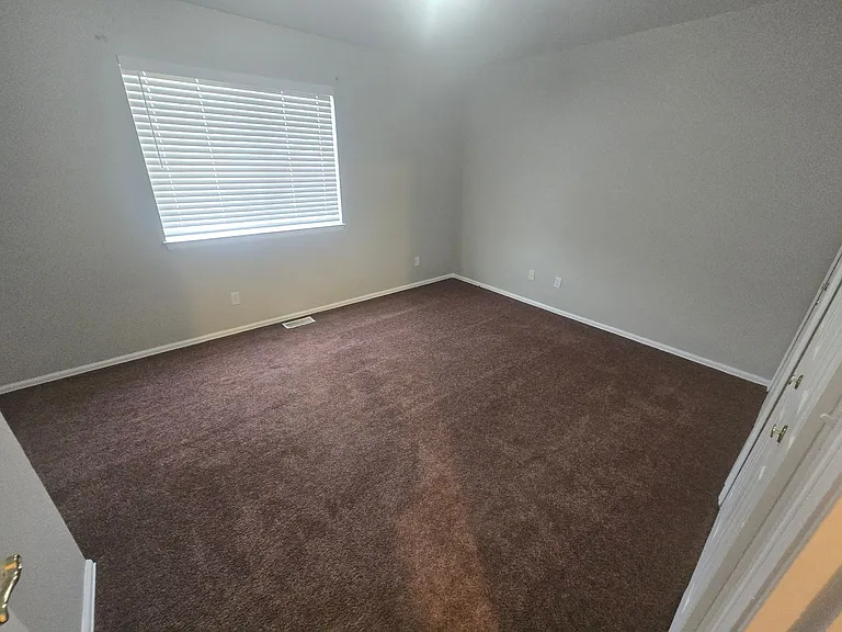 80 Blackburn Ln — Photo 13