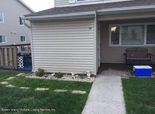 35 Armand St #A, Staten Island, NY 10314