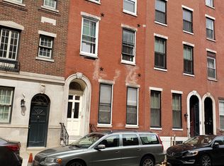 1829 Spruce St #1R, Philadelphia, PA 19103