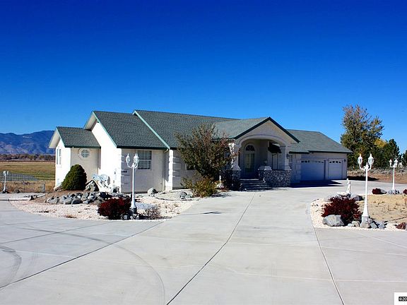 2nd image of 1760 Merino Cir