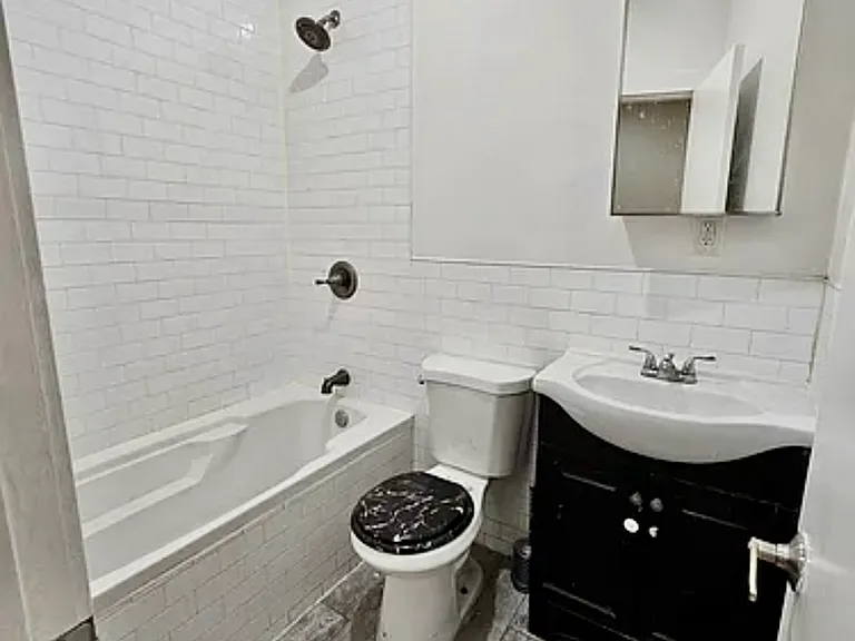 4461 Park Ave #A — Photo 12