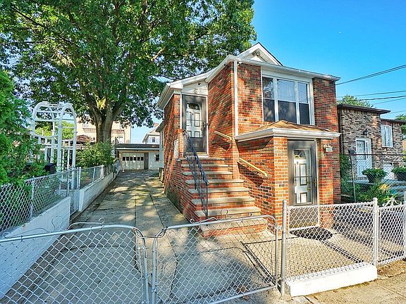 4th image of 117 Piave Ave #1