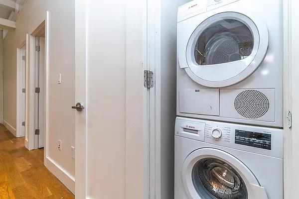 Rented by MySpaceNYC | media 30