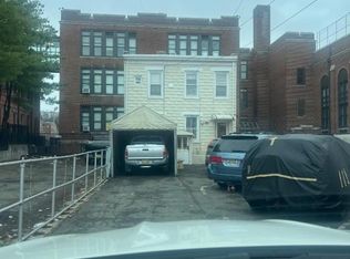 45 Market St, Paterson, NJ