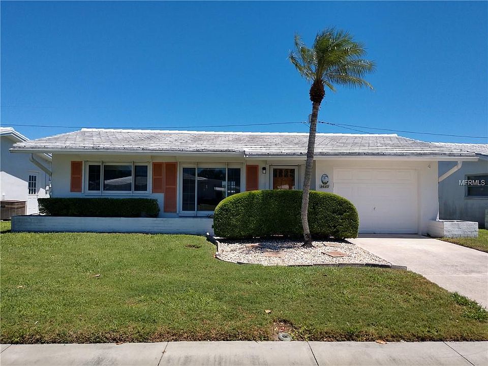 1st image of 9685 Mainlands Blvd W