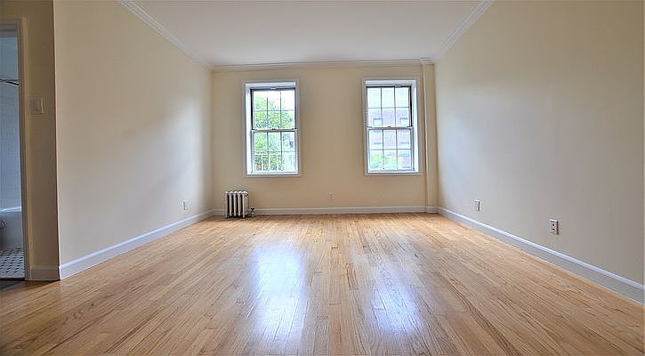 1st image of 117 W 13th St APT 63