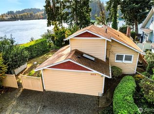 1275 NE South Petterson Rd, Keyport, WA 98345