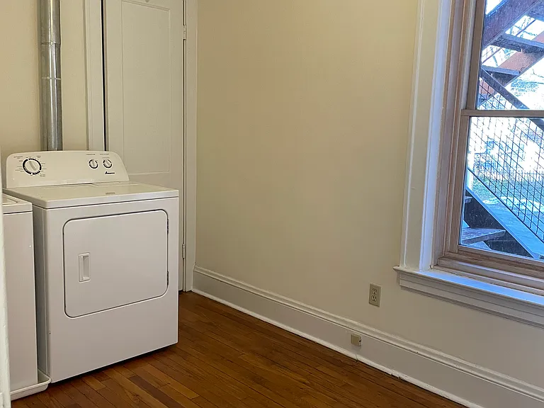 2193 Grandview Ave #3 — Photo 16