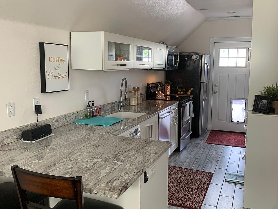 Kitchen with bar seating