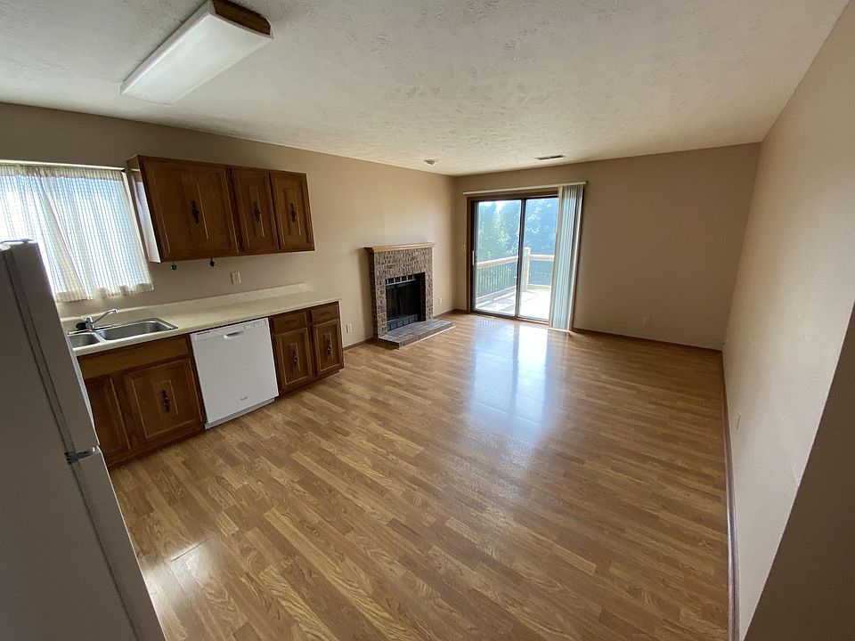 1st image of 5820 S 52nd St APT 7
