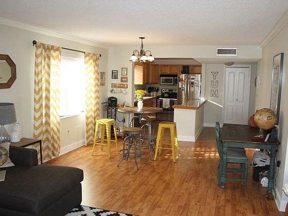 4th image of 1120 N Shore Dr NE Unit 205