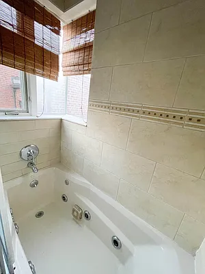 Rented by Prime Realty | media 31