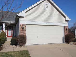 3822 Southern Manor Dr, Saint Louis, MO 63125