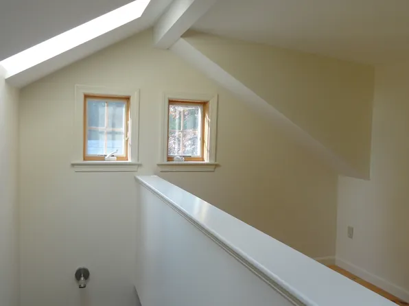21 Woodman Rd #21B, Durham, NH 03824