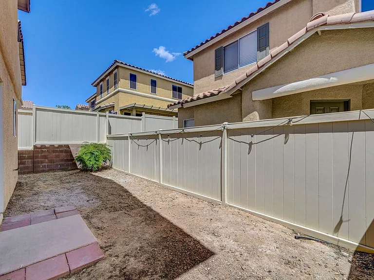 3952 Badgerbrook St — Photo 44