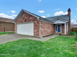 8018 Cloudcroft Ln, Louisville, KY