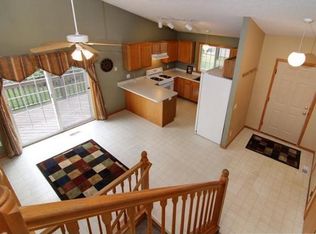 9232 126th St W, Savage, MN 55378