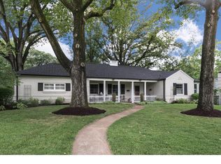 13 Ridge Line Dr, Saint Louis, MO 63122