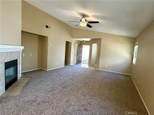 13579 Winewood Rd, Victorville, CA 92392