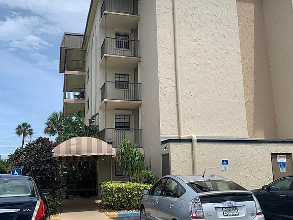 2nd image of 4105 Ocean Beach Blvd APT 121