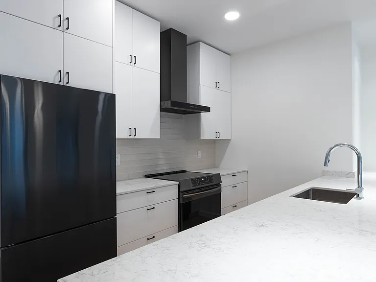 60 Jones Ave #C — Photo 26