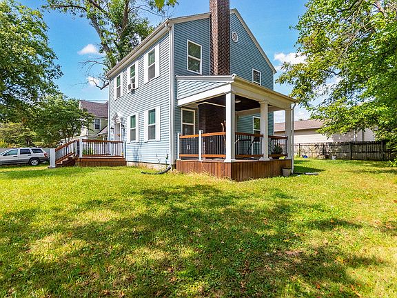 4th image of 215 W Boulevard St