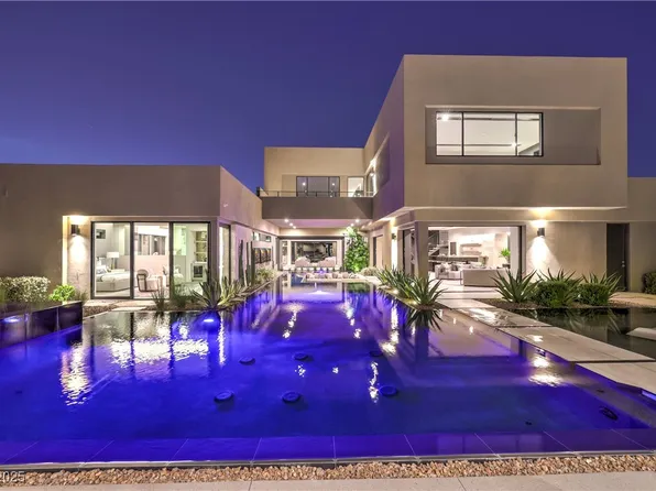 7070 Nomi Ct, Las Vegas, NV 89120