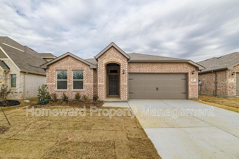 1st image of 629 Frio Ln
