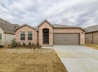 629 Frio Ln, Aubrey, TX 76227