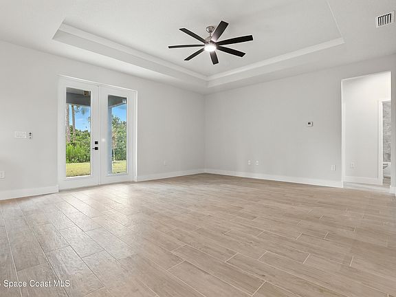 5th image of 2166 Santa Maria Ave SE