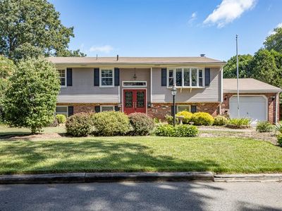 123 Wellington Ave, Warwick, RI, 02886