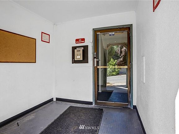 4th image of 15142 65th Ave S #408