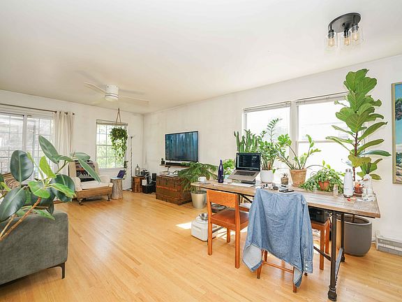 2nd image of 203 Halladay St Floor 1