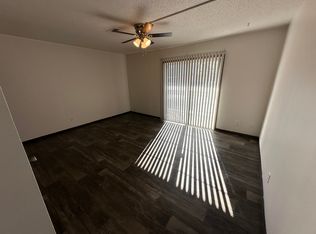 3 Park View Dr #7-6, Eldridge, IA 52748