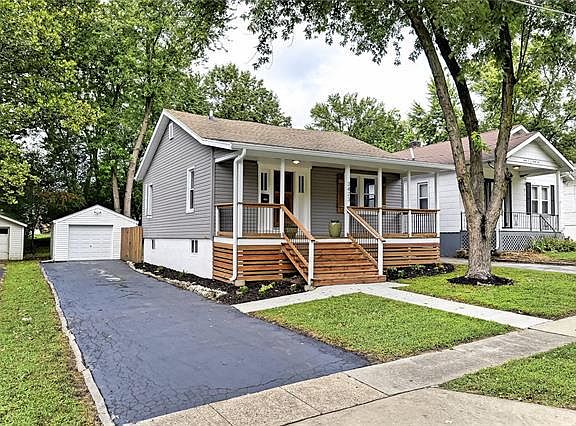 4th image of 3423 Charlack Ave