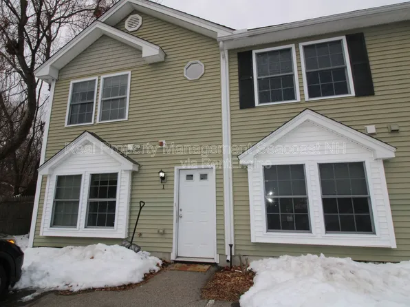 1 Waverly Dr, Dover, NH 03820