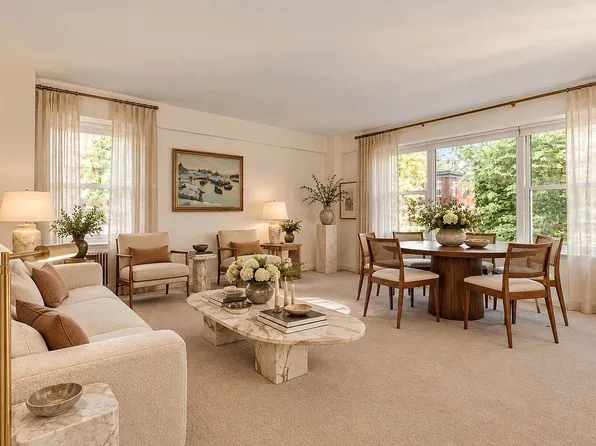 2 5th Ave APT 21, New York, NY 10011