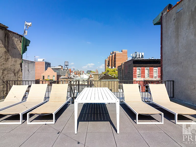 228 Thompson St #4 — Photo 3