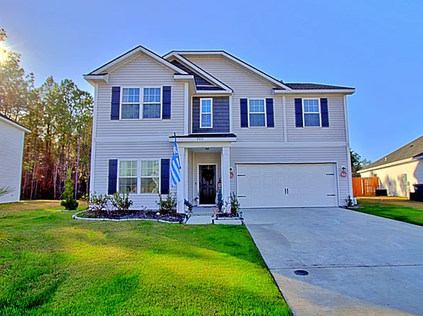 980 Turpentine Trl, Hinesville, GA 31313
