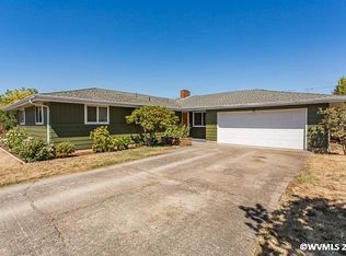 815 W D St, Lebanon, OR 97355