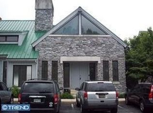 103 John Robert Thomas Dr, Exton, PA 19341