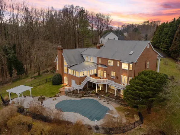 1224 Whitewood Way, West Chester, PA 19382