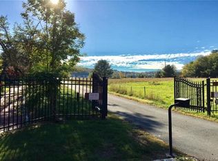 37 Horseshoe Lake Rd, Kauneonga Lake, NY 12749